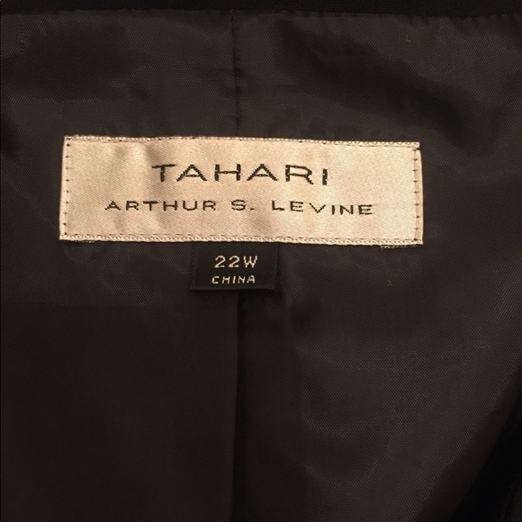 NWOT vintage Tahari black skirt suit - Picture 13 of 16
